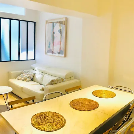 Metro Gambetta Appartement