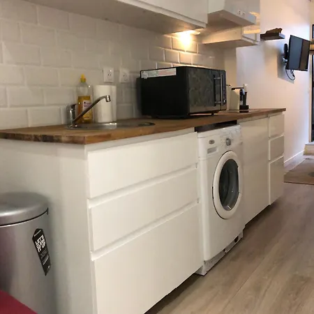 Metro Gambetta Apartamento París