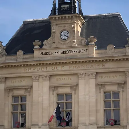 Appartement Metro Gambetta